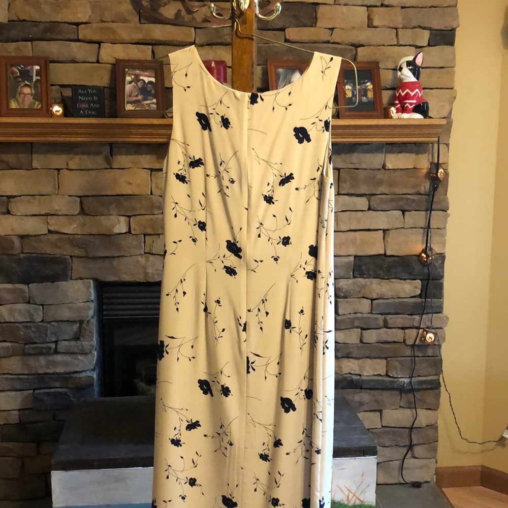 Tank dress - Picture 2 of 3